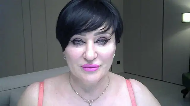 Kleotempt online show from April 13, 7:25 pm