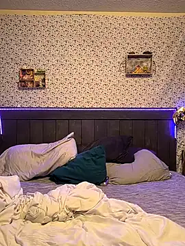 4dice06 online show from July 7, 5:43 am