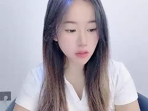 Baixi-01 online show from March 2, 4:45 am