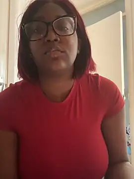 sweetzberri2 online show from March 3, 2:56 pm