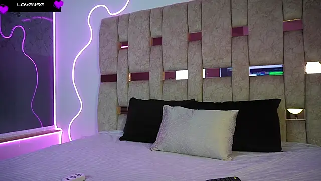 Petitte Mussa online show from April 9, 3:53 am