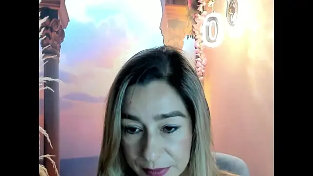 Madam Dalila online show from March 9, 9:01 am