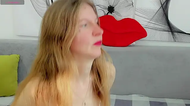 Mira XOo online show from April 16, 2:06 pm