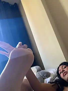 Sophiemoo  online show from June 24, 3:22 pm