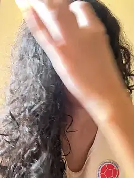 Sophiemoo  online show from June 30, 3:11 pm