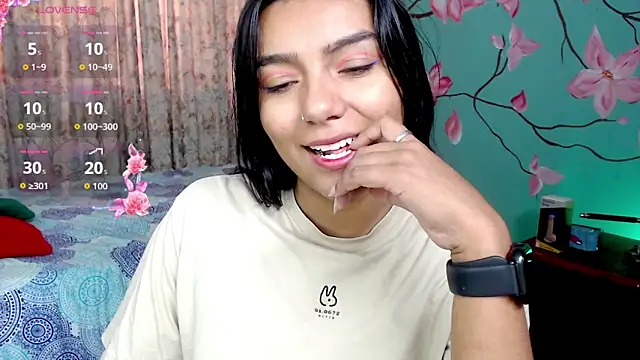 NoelleVireaux online show from February 28, 2:27 pm