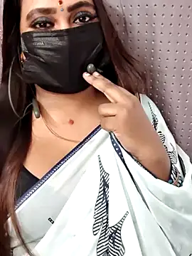 Cutie Nila online show from April 17, 5:09 am