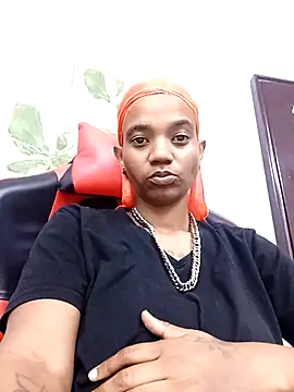 JANIELEE8XXXXX online show from February 25, 7:23 pm