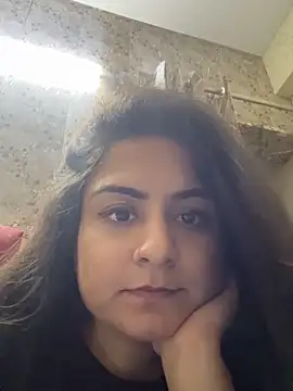 Crazyforyou143 online show from April 8, 8:00 pm