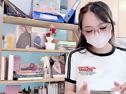 RG Lenalyy online show from June 17, 6:26 am