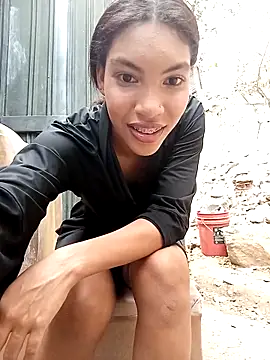 ginevere 20 online show from April 11, 8:12 pm