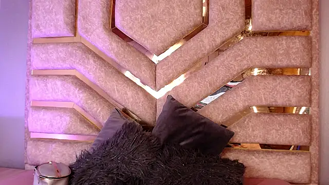 Anittarouse online show from March 11, 1:58 pm