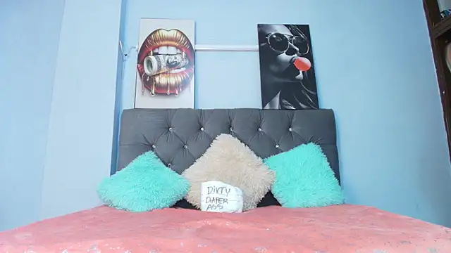 Ebonny Brown online show from February 28, 10:09 pm