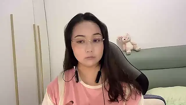 Susu-36E online show from May 31, 1:17 pm