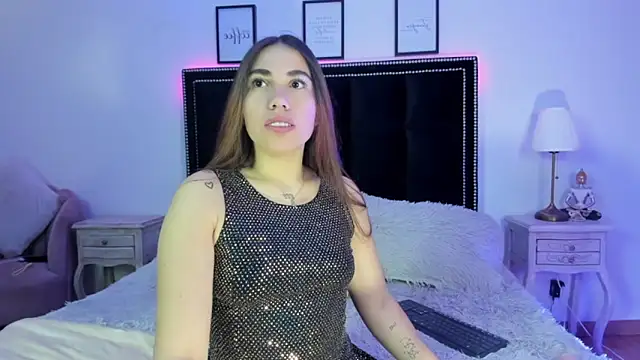 Hanna klover online show from June 6, 6:41 am