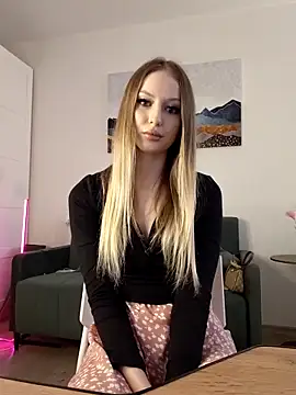 AlishaWey online show from February 28, 8:03 am