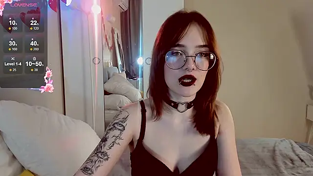 Marika Degas online show from March 26, 12:40 pm