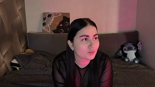 anglickes online show from March 17, 2:10 pm