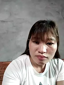 Lilinn  online show from March 27, 7:10 am