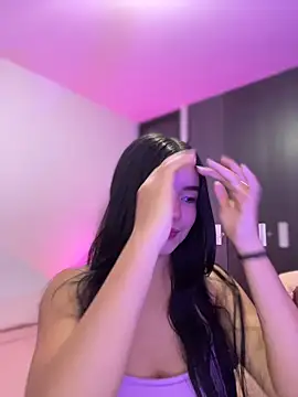 Sophia Wy online show from March 16, 6:50 am