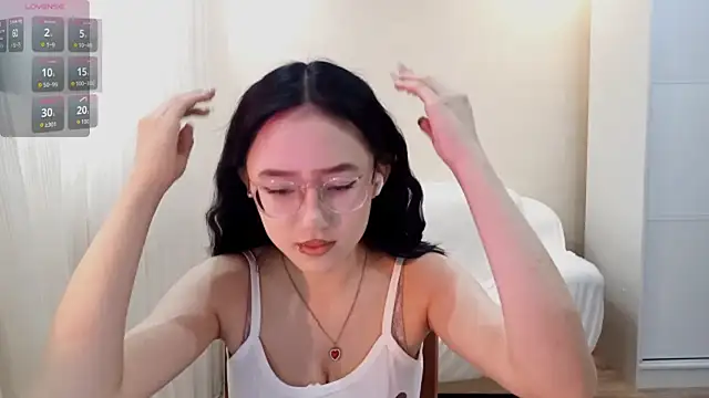 SolvedGlobe online show from June 1, 1:02 pm
