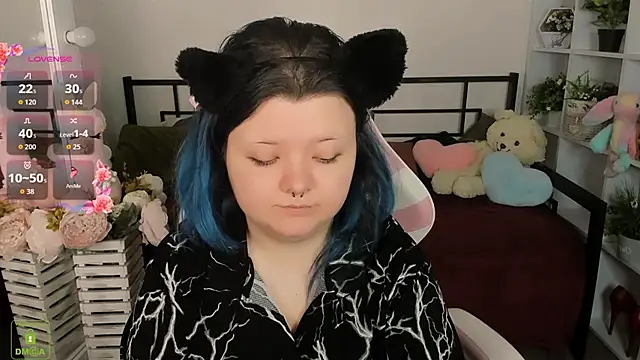 Lunaar  online show from April 15, 5:41 am