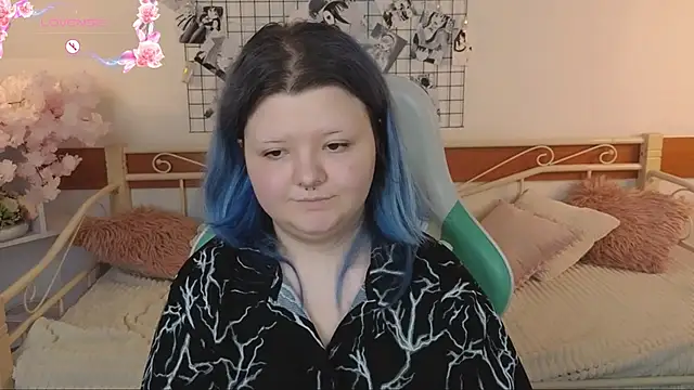 Lunaar  online show from April 27, 7:16 am