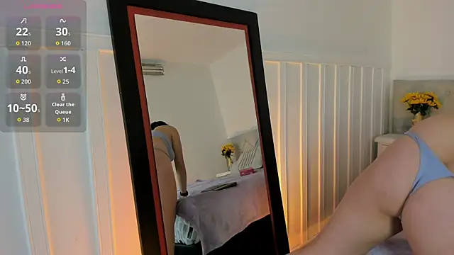 EvaMark  online show from April 22, 11:40 am