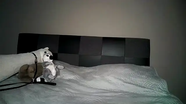 itsmemayarose online show from April 9, 12:32 pm