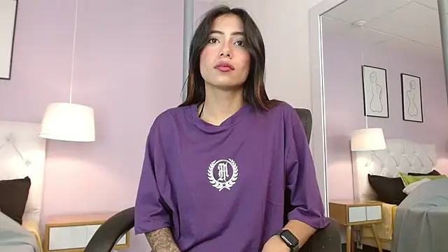 Cataleyaa23 online show from April 16, 8:08 pm