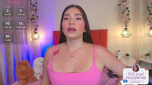 Caandace online show from March 24, 7:19 pm