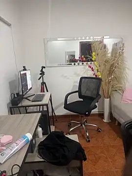 Emi rousse online show from March 21, 11:59 am