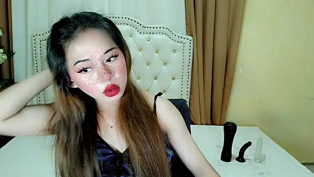Seductive sophie online show from July 27, 1:41 pm