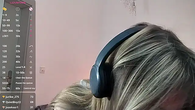 CucKuhta online show from March 25, 10:29 am