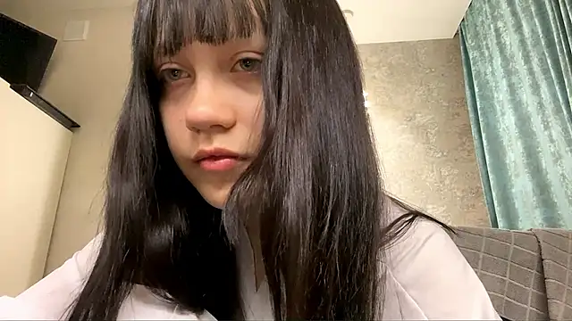 LoidaTrytten online show from March 12, 5:59 pm