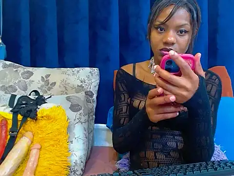 Nastyviola27 online show from July 13, 8:53 pm
