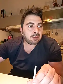 bear skinny online show from March 19, 11:42 pm