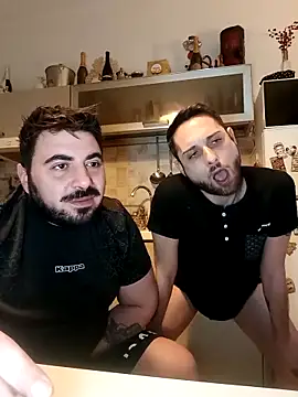 bear skinny online show from March 18, 11:21 pm