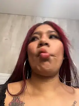 Cherry Charlottee online show from April 15, 7:25 pm