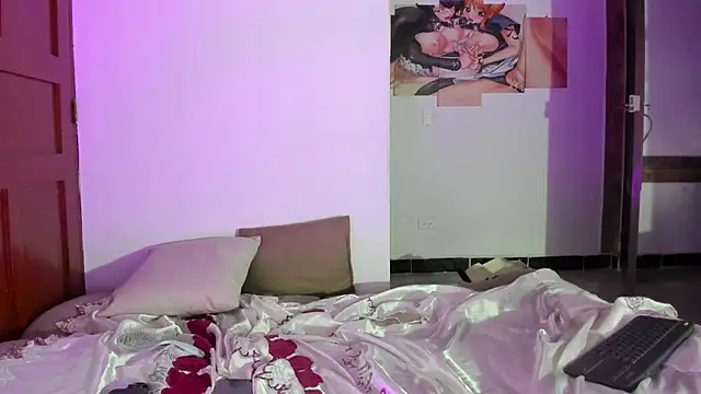 Scarlett Cherry  online show from March 18, 10:37 pm