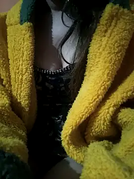 Sultanaa8 online show from March 26, 5:15 pm