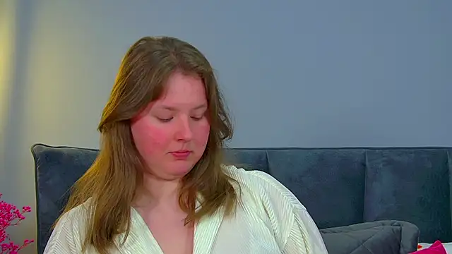 MelodyMoores online show from April 17, 6:37 am