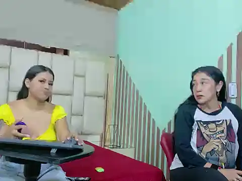 VikyANDfer online show from April 4, 1:10 pm