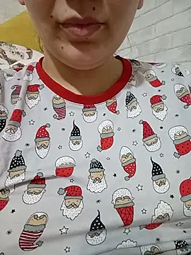 Emi hot1 online show from March 14, 6:31 pm