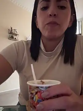 SamanthaWalker  online show from March 18, 1:49 pm