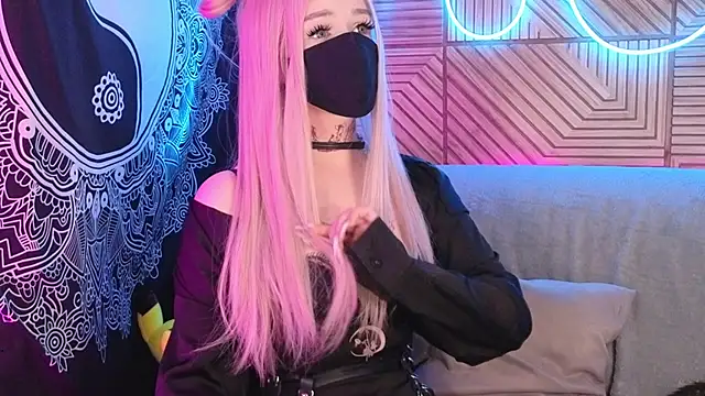 chill paws online show from July 30, 10:32 pm