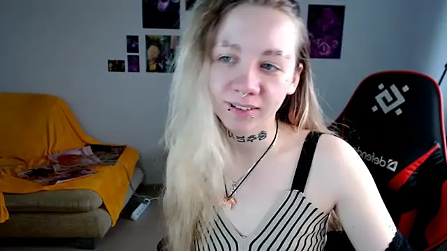 Nica Kawaii online show from March 23, 6:30 am