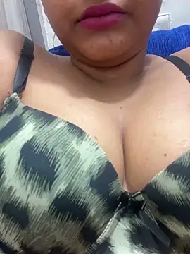 munni-munni6767 online show from April 3, 6:39 pm