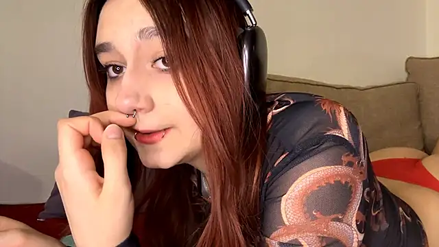 EunTurton online show from April 23, 12:08 am