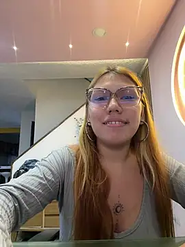 Lia Sterling online show from April 9, 12:57 am